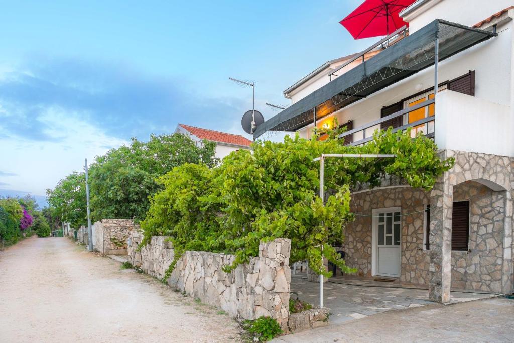 Silver Beach Apartments Vis Buitenkant foto